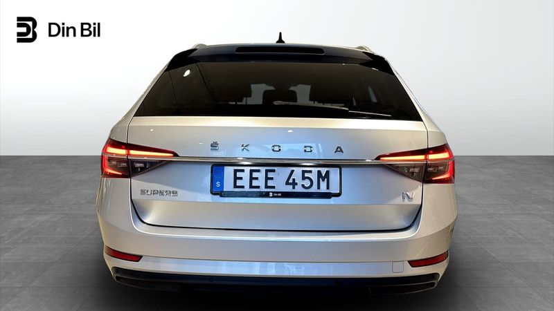 Skoda Superb bild 5
