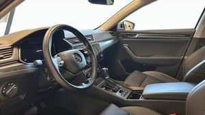 Skoda Superb bild 7