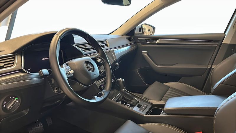Skoda Superb bild 7