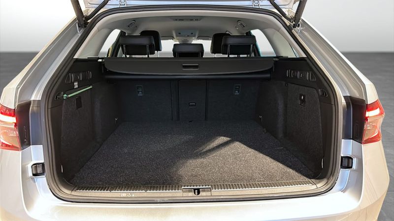 Skoda Superb bild 13