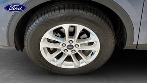 Ford Kuga bild 9