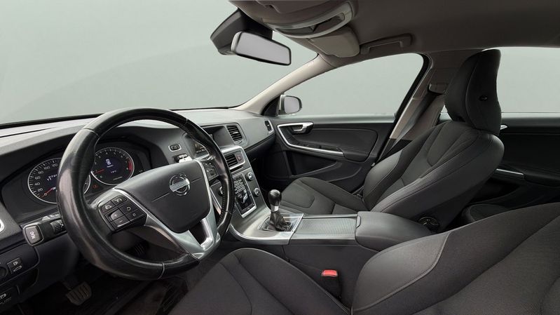 Volvo S60 bild 9