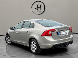 Volvo S60 bild 8