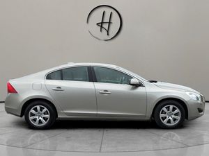 Volvo S60 bild 6