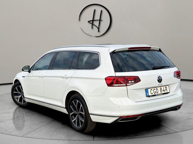 Volkswagen Passat bild 8