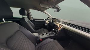 Volkswagen Passat bild 11