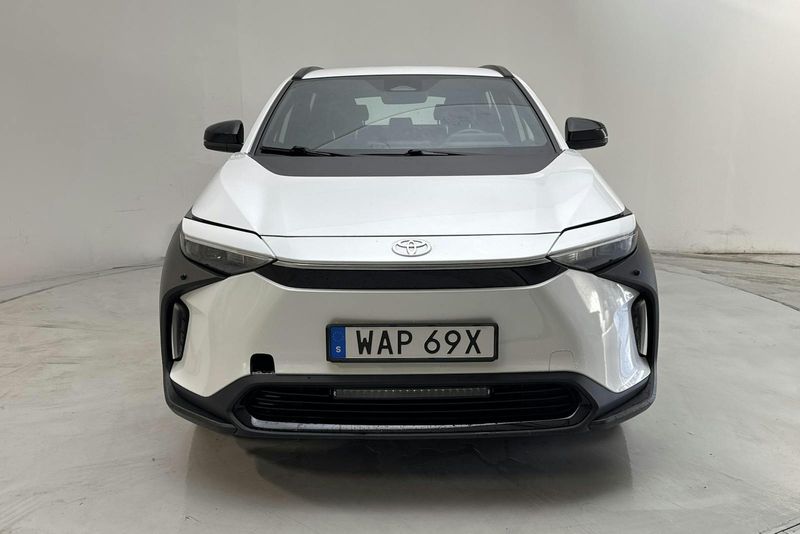 Toyota bZ4X bild 4