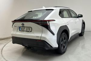 Toyota bZ4X bild 3