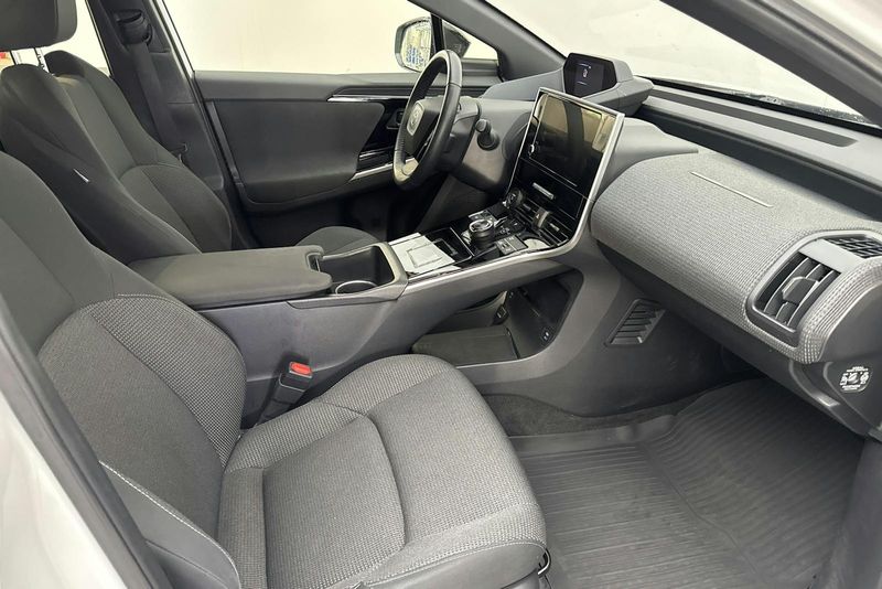 Toyota bZ4X bild 7