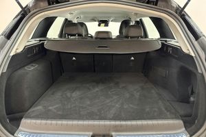 Mercedes C300 bild 9
