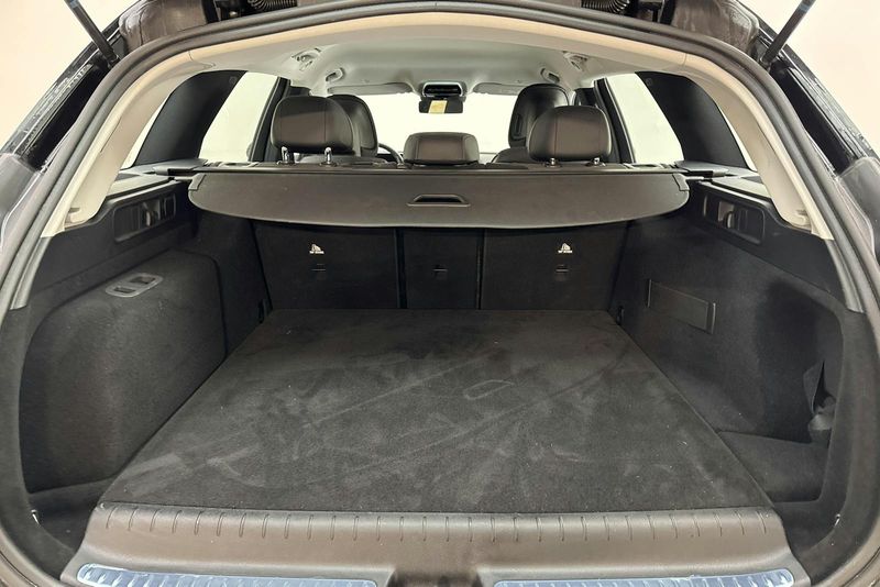Mercedes C300 bild 9