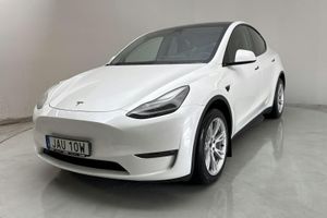 Tesla Model Y bild 1