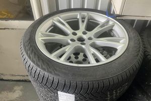 Tesla Model Y bild 19