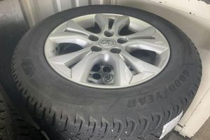 Toyota Yaris bild 12