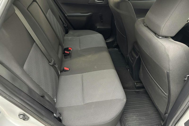 Toyota Auris bild 8