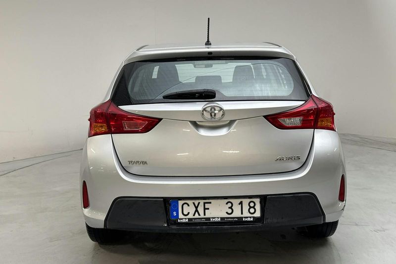 Toyota Auris bild 5