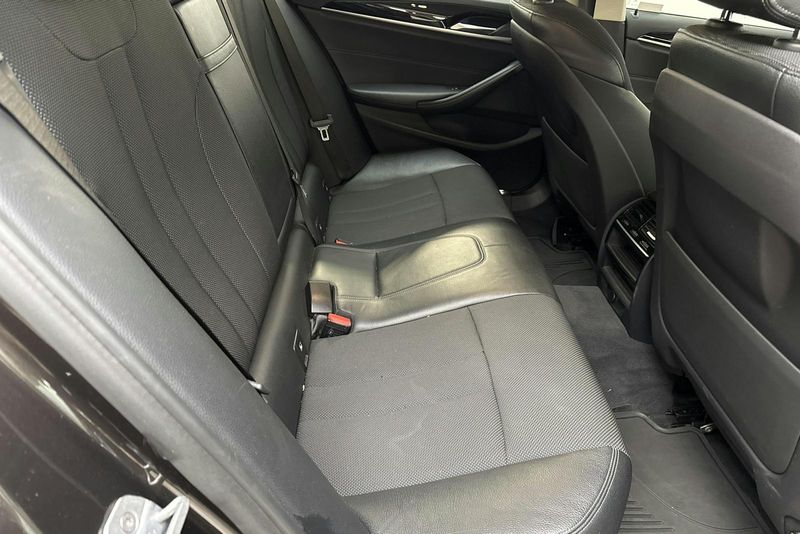 BMW 520 bild 8