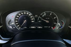 BMW 520 bild 10
