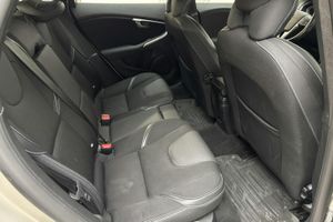 Volvo V40 bild 8