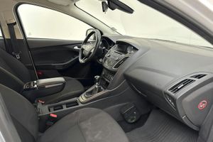 Ford Focus bild 7