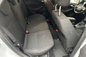 Ford Focus bild 8