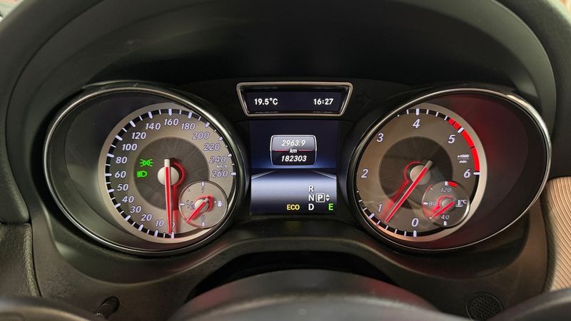 Mercedes GLA220 bild 14