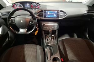 Peugeot 308 bild 9
