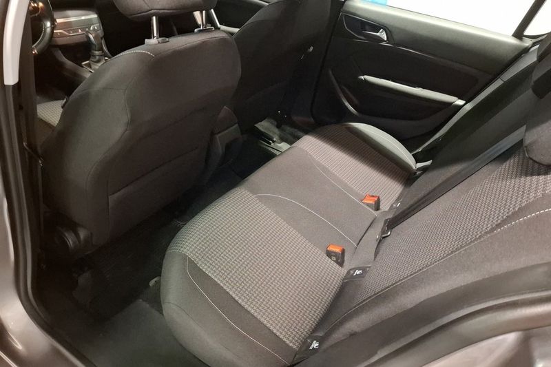 Peugeot 308 bild 12