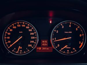 BMW 320 bild 12