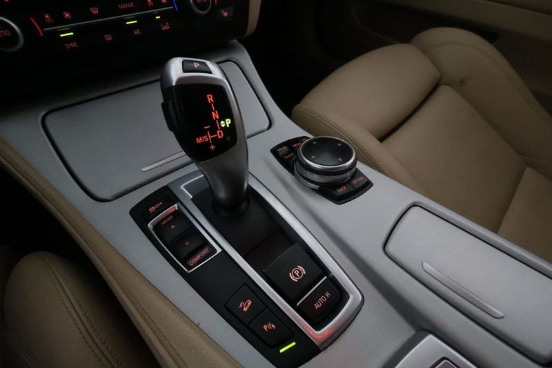 BMW 520 bild 20