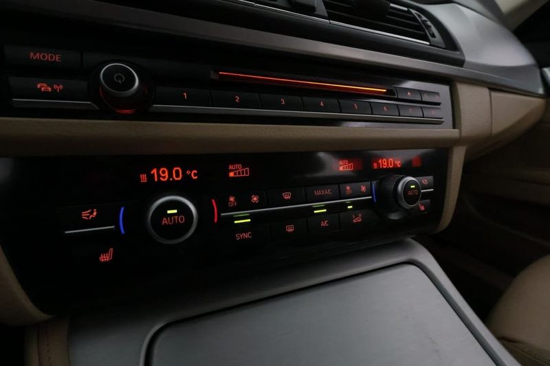 BMW 520 bild 21