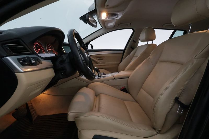 BMW 520 bild 10