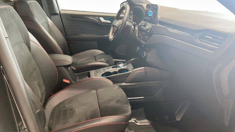 Ford Kuga bild 3