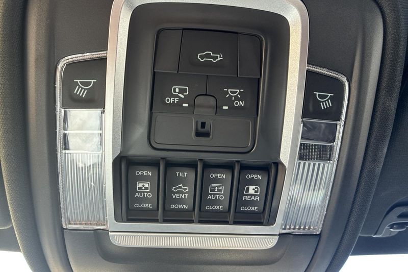 RAM 1500 bild 24
