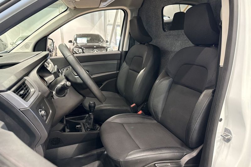 Renault Express bild 14