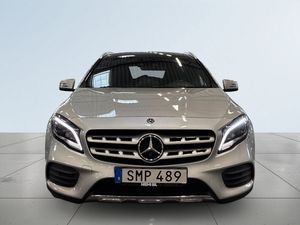 Mercedes GLA220 bild 2