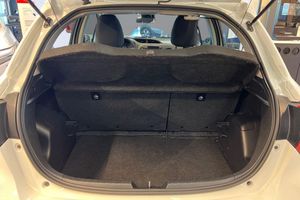 Toyota Yaris bild 12