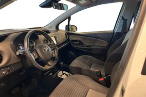 Toyota Yaris bild 14