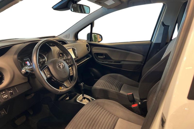 Toyota Yaris bild 14
