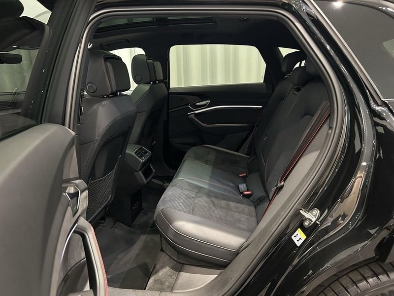 Audi Q8 e-tron bild 8