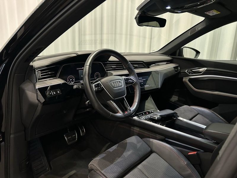 Audi Q8 e-tron bild 10