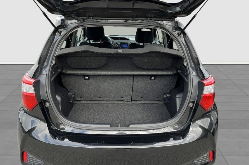 Toyota Yaris bild 12