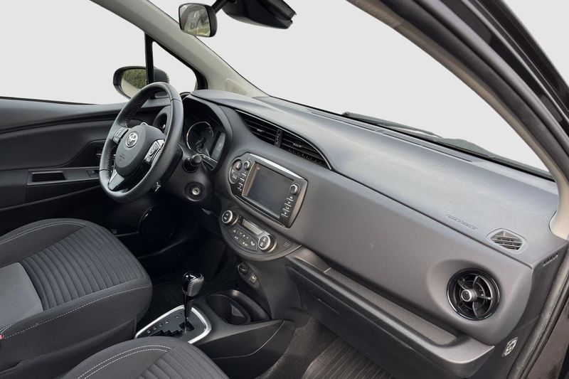 Toyota Yaris bild 8