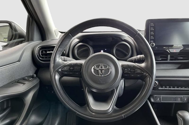 Toyota Yaris bild 12