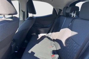 Toyota Yaris bild 9
