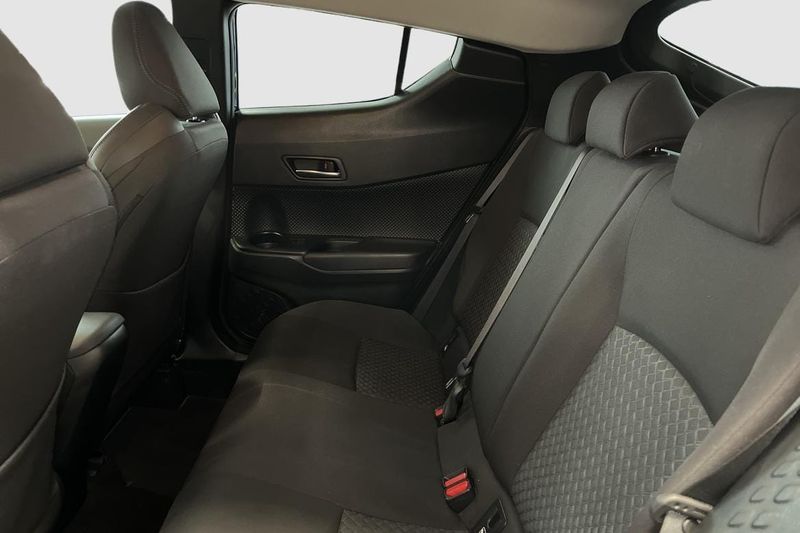 Toyota C-HR bild 10
