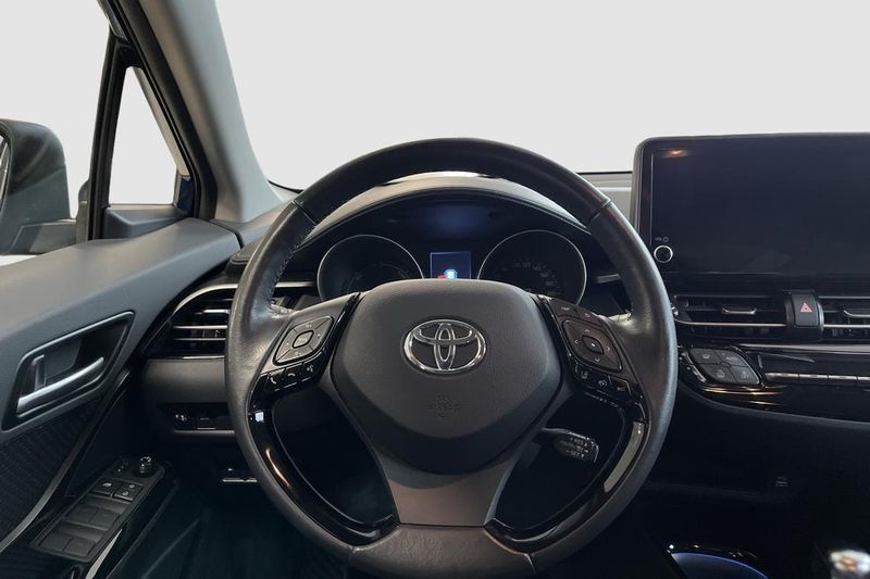 Toyota C-HR bild 12