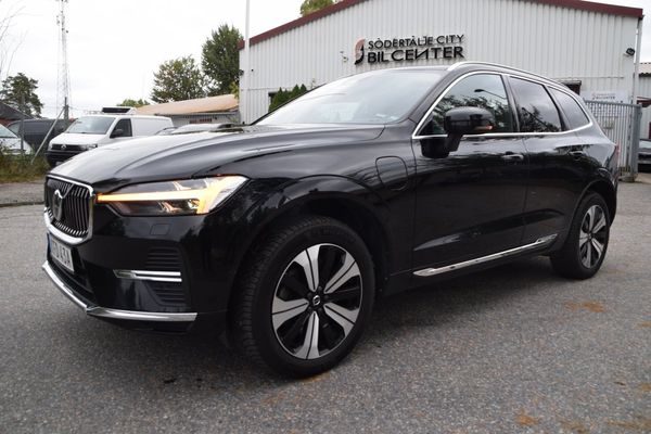 Volvo XC60 Recharge Plug-in T6 AWD Panorama Core Euro 6 - 2023
