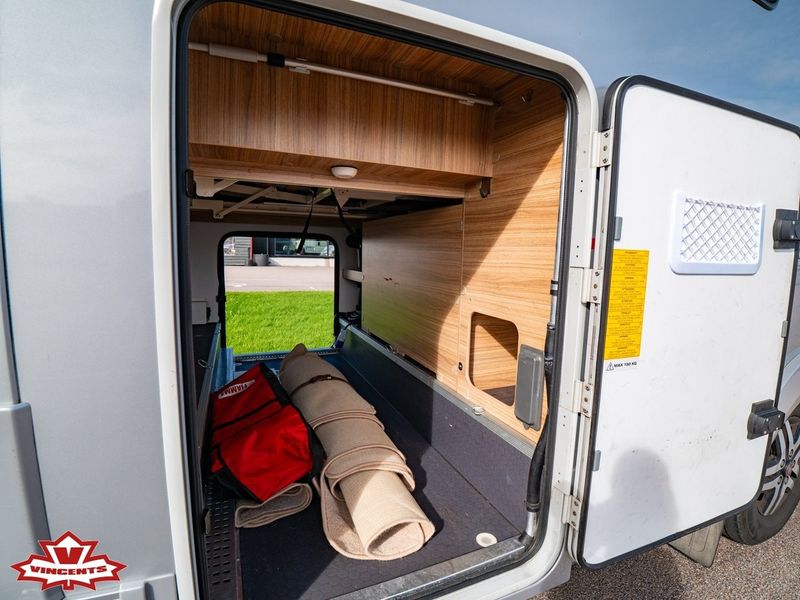 Adria Sonic bild 20