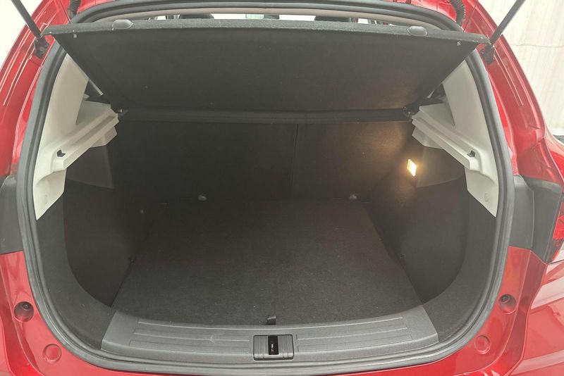 MG ZS EV bild 9